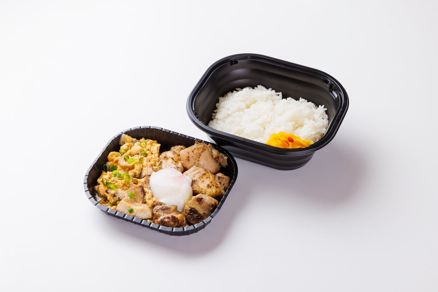 九州醤油の炭火焼き親子丼