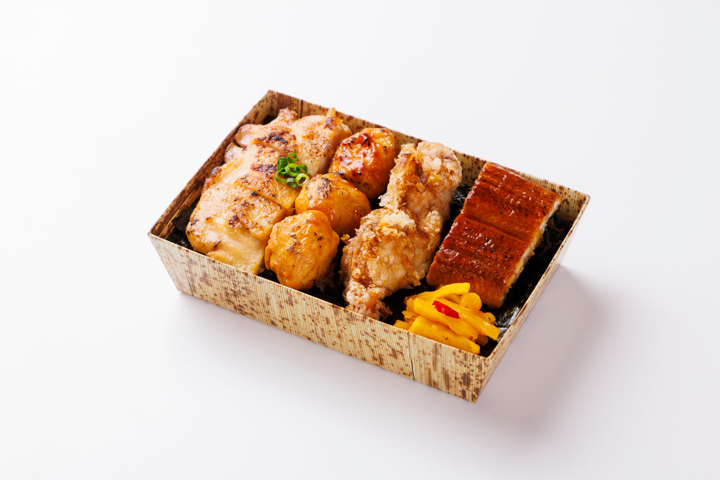 うなぎと鳥づくし海苔弁当(上)
