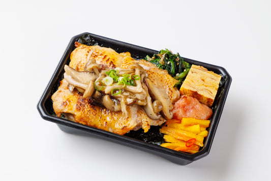 季節キノコソース鶏の炙り漬け焼き海苔弁当