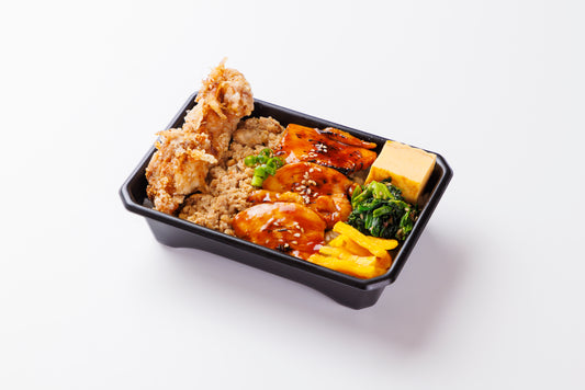 3種の炙り鳥飯重